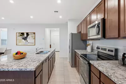 37520 W Patterson Street, Maricopa, AZ 85138 - Photo 2