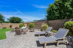 18076 W Hatcher Rd, Waddell, AZ 85355 - Photo 28