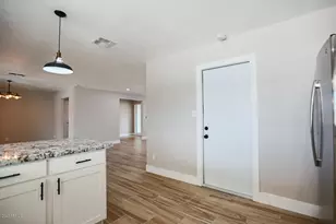 1817 E Alameda Dr, Tempe, AZ 85282 - Photo 12