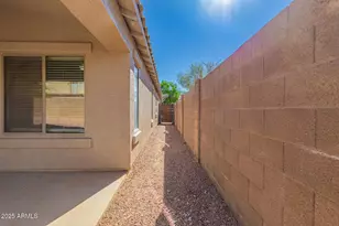 648 E Mule Train Trail, San Tan Valley, AZ 85143 - Photo 26