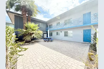 44 E Roanoke Avenue #5, Phoenix, AZ 85004 - Photo 2