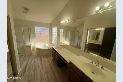 2015 N 123rd Drive, Avondale, AZ 85392 - Photo 6