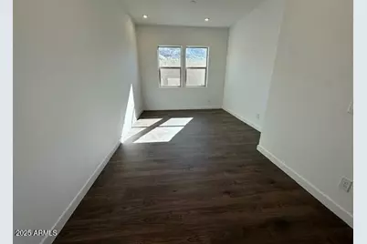 10218 S 21st Drive, Phoenix, AZ 85041 - Photo 16