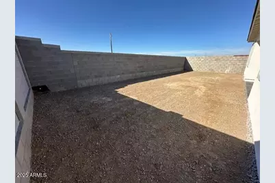 10218 S 21st Drive, Phoenix, AZ 85041 - Photo 22