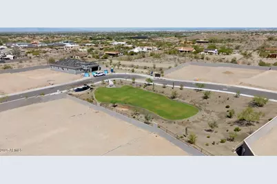 10218 S 21st Drive, Phoenix, AZ 85041 - Photo 36