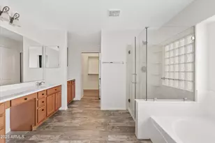 654 E Taylor Trail, San Tan Valley, AZ 85143 - Photo 32