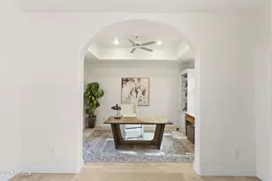 8560 N Canta Bello Dr, Paradise Valley, AZ 85253 - Photo 10