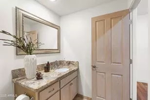 8560 N Canta Bello Dr, Paradise Valley, AZ 85253 - Photo 52