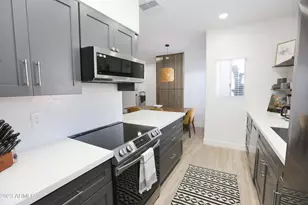 11333 N 92nd St, Scottsdale, AZ 85260 - Photo 20