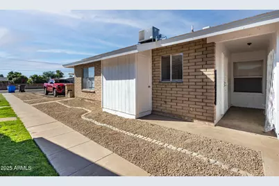 2034 W Lawrence Road #2, Phoenix, AZ 85015 - Photo 1