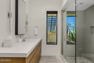 7050 North 39th Pl, Paradise Valley, AZ 85253 - Photo 26