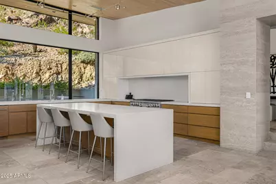 7050 N 39th Place, Paradise Valley, AZ 85253 - Photo 8