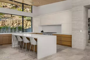 7050 North 39th Pl, Paradise Valley, AZ 85253 - Photo 8