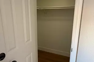 8500 E Indian School Rd, Scottsdale, AZ 85251 - Photo 18