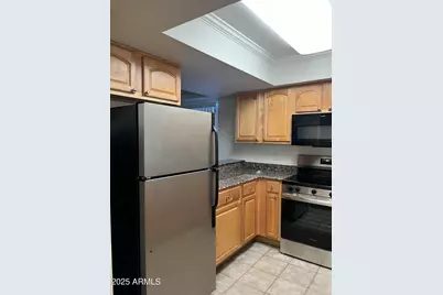 3435 W Danbury Drive #B104, Phoenix, AZ 85053 - Photo 4