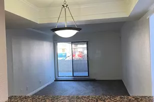 3435 W Danbury Dr, Phoenix, AZ 85053 - Photo 8