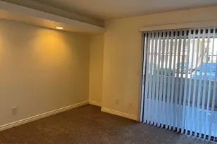 3435 W Danbury Dr, Phoenix, AZ 85053 - Photo 16