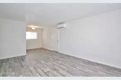 44 W Roanoke Avenue #8, Phoenix, AZ 85004 - Photo 6