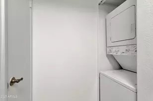 4901 S Calle Los Cerros Dr, Tempe, AZ 85282 - Photo 18