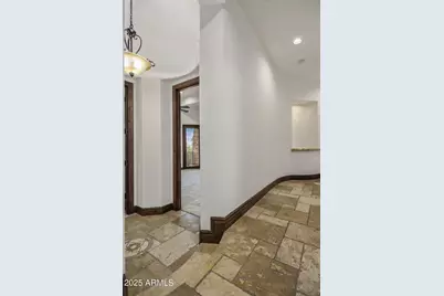 10537 N Crestview Drive, Fountain Hills, AZ 85268 - Photo 32