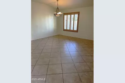 29062 N Mountain View Road, San Tan Valley, AZ 85143 - Photo 2