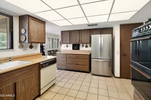 12429 W Bluestem Dr, Sun City West, AZ 85375 - Photo 18