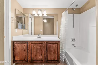 2277 E Huntington Drive, Phoenix, AZ 85040 - Photo 18