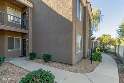 2929 W Yorkshire Drive #1104, Phoenix, AZ 85027 - Photo 1