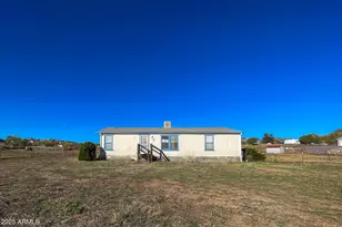 2410 N Sioux Dr, Chino Valley, AZ 86323 - Photo 2