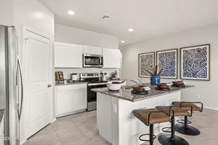 9368 S Holandes Dr, Apache Junction, AZ 85120 - Photo 6