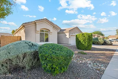 9333 W Clara Lane, Peoria, AZ 85382 - Photo 32