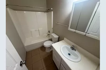 1062 N 27th Street #2, Phoenix, AZ 85008 - Photo 10