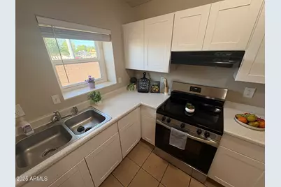 1062 N 27th Street #2, Phoenix, AZ 85008 - Photo 8