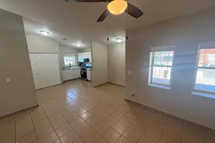 1062 N 27th St, Phoenix, AZ 85008 - Photo 6