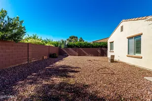 17639 W Caribbean Ln, Surprise, AZ 85388 - Photo 30