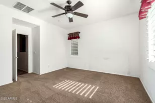 17639 W Caribbean Ln, Surprise, AZ 85388 - Photo 16