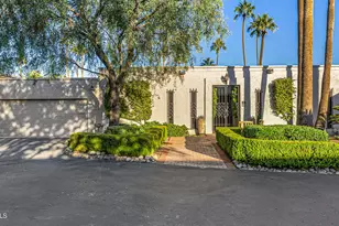 5642 N Scottsdale Rd, Paradise Valley, AZ 85253 - Photo 2