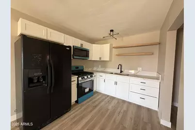 2624 W San Miguel Avenue #A, Phoenix, AZ 85017 - Photo 6