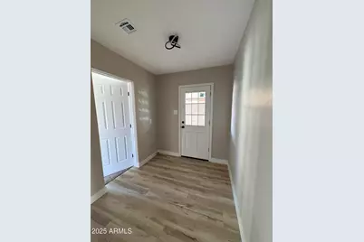 2624 W San Miguel Avenue #A, Phoenix, AZ 85017 - Photo 8