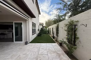 1555 E Ocotillo Rd, Phoenix, AZ 85014 - Photo 24