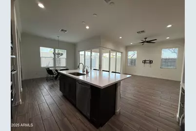 1555 E Ocotillo Road #20, Phoenix, AZ 85014 - Photo 4