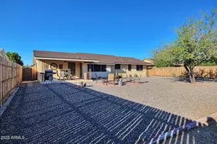10131 W Cheryl Dr, Sun City, AZ 85351 - Photo 14