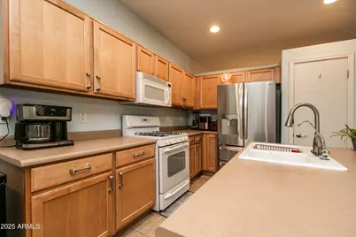 44729 W Alamendras Street, Maricopa, AZ 85139 - Photo 12