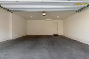 8029 W Albeniz Pl, Phoenix, AZ 85043 - Photo 24