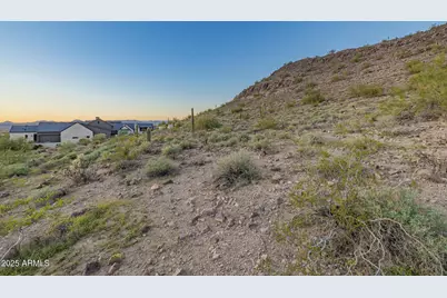 8962 W Roberta Lane #18, Peoria, AZ 85383 - Photo 22