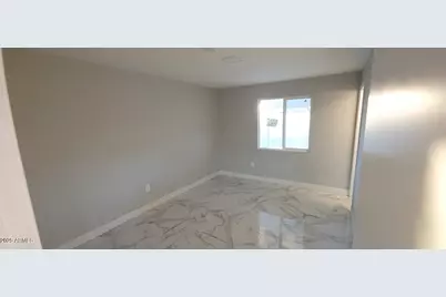 1826 N 73rd Avenue, Phoenix, AZ 85035 - Photo 10