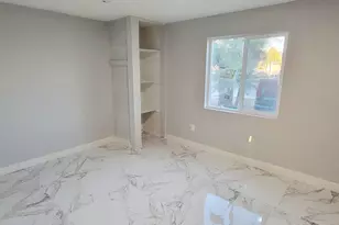 1826 N 73rd Ave, Phoenix, AZ 85035 - Photo 8