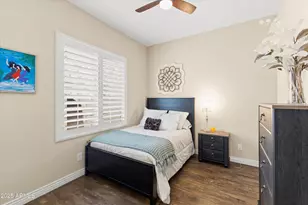 4622 E Casitas Del Rio Dr, Phoenix, AZ 85050 - Photo 24