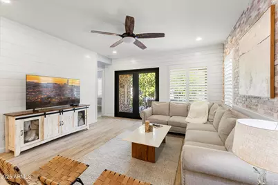 4622 E Casitas Del Rio Drive, Phoenix, AZ 85050 - Photo 16