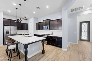 4622 E Casitas Del Rio Dr, Phoenix, AZ 85050 - Photo 8